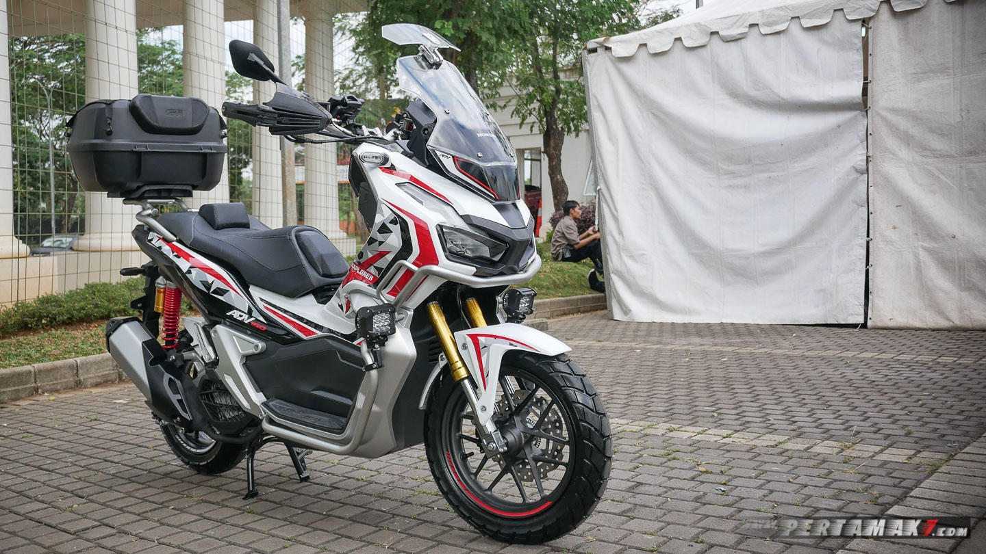 Kanan Honda Adv 150 Custom Touring Superbike Thailand