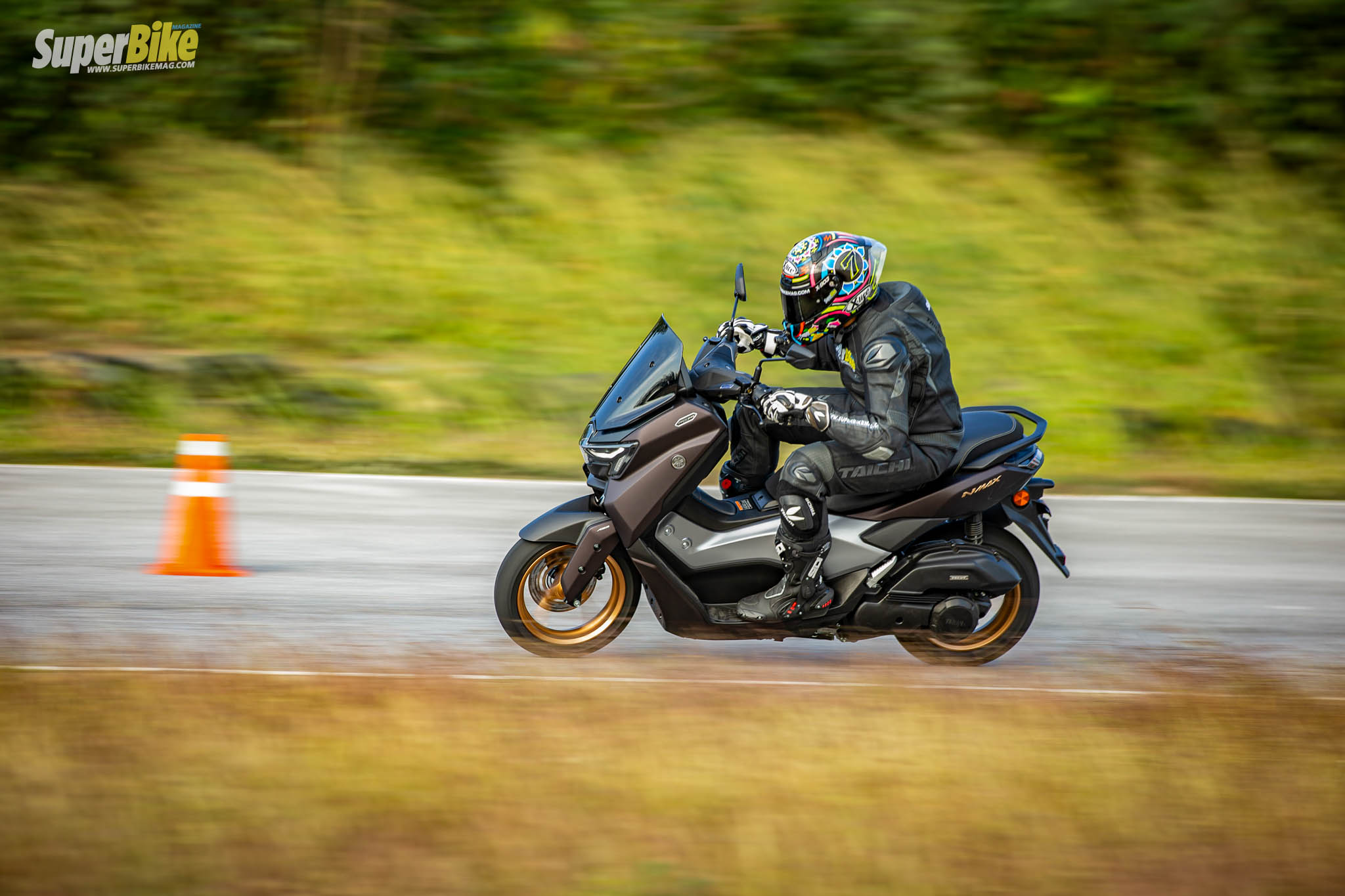 Nmax แอคชั่น 2048 (15 of 26) » SuperBikeMag.Com ข่าวมอเตอร์ไซค์ รีวิว ...