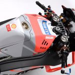 2018-ducati-motogp-bike-dovizioso-lorenzo-gp18-19