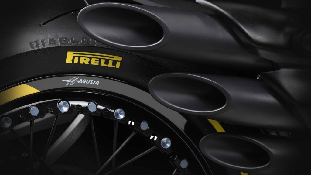 MV Austa DRAGSTER 800 RR PIRELLI