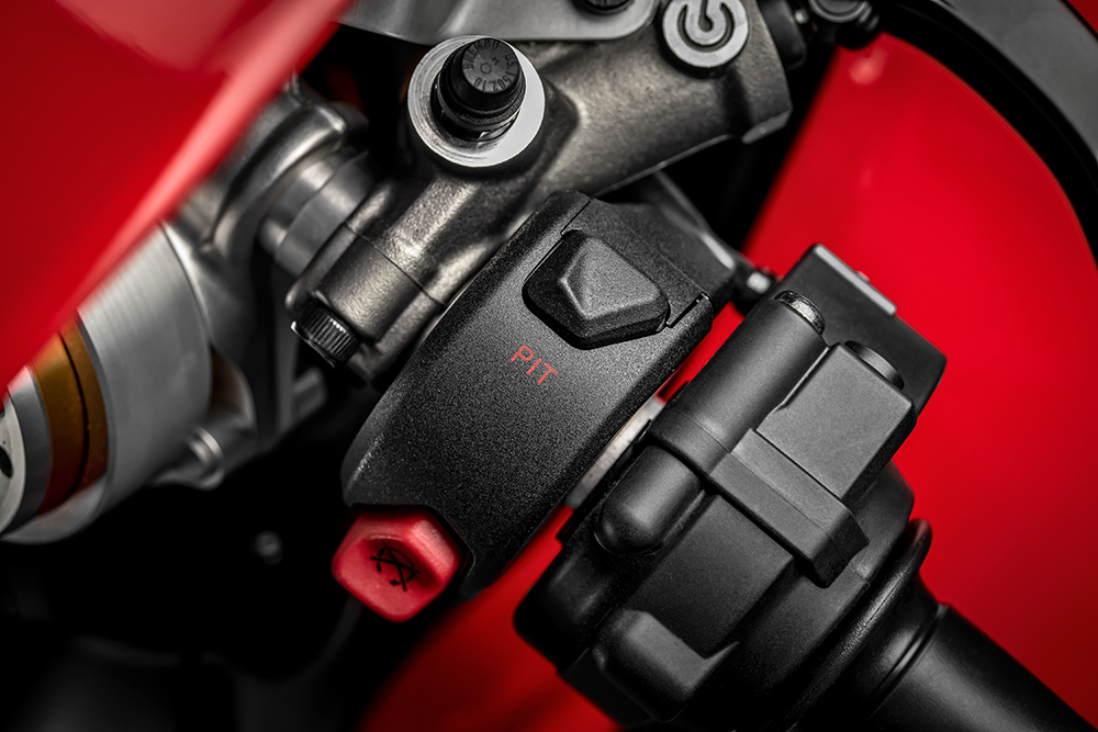 Ducati Panigale V4 R