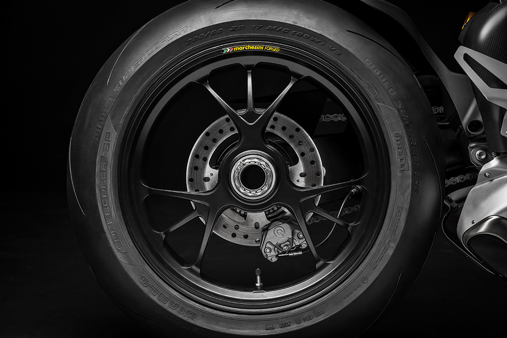 Ducati Panigale V4 R