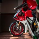Ducati-1299-Panigale-R-Final-Edition-03