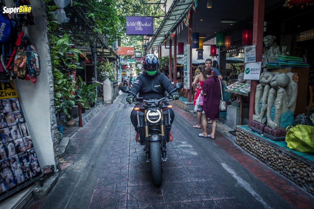 Honda CB650R (2019)