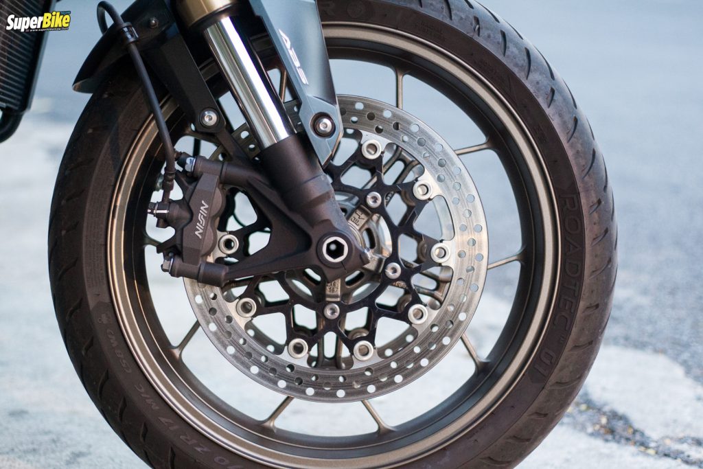 Honda CB650R (2019)