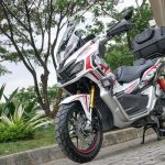 Kiri-Honda-ADV-150-Custom-Touring