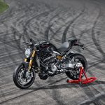 Monster 1200 S Black on Black