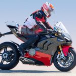 V4-Superleggera-02