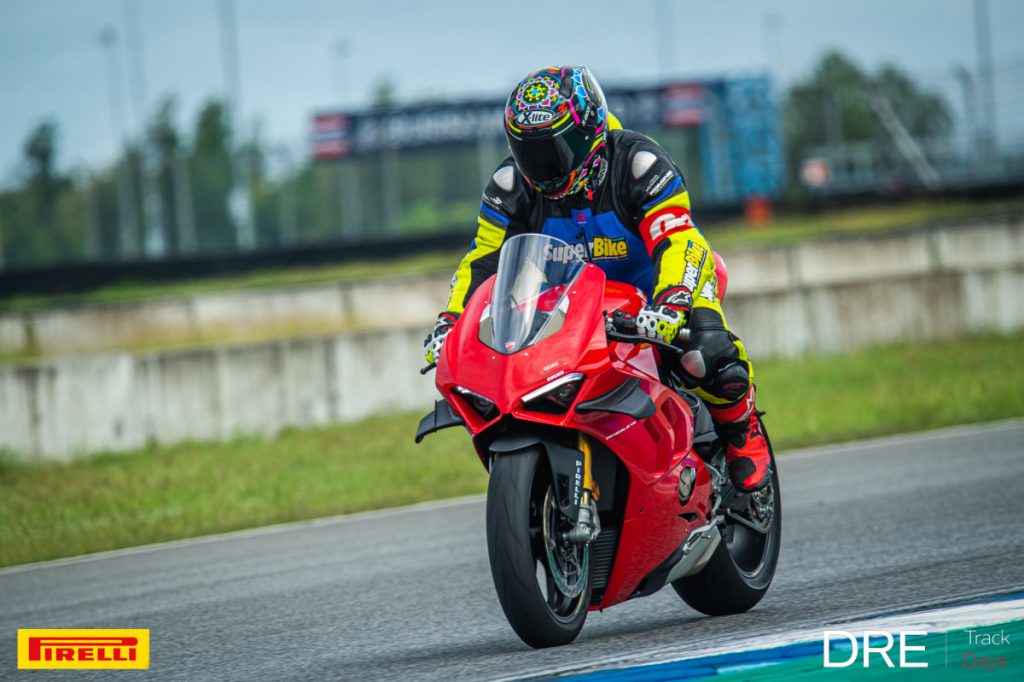 DRE Track Days - Panigale V4 S