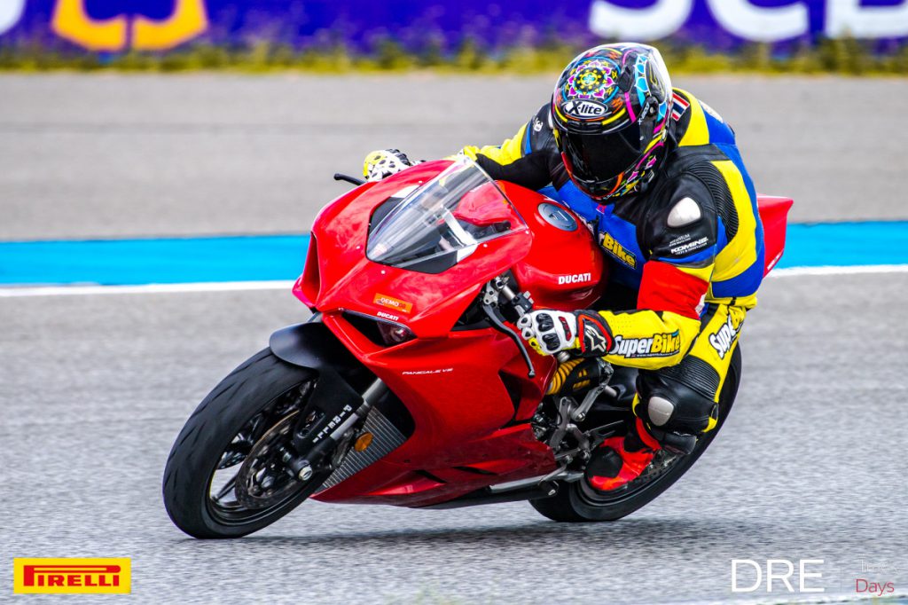 DRE Track Days - Panigale V2