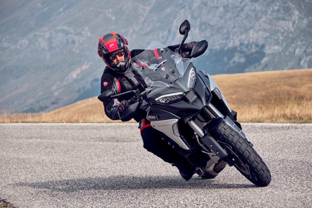 Multistrada V4 2021