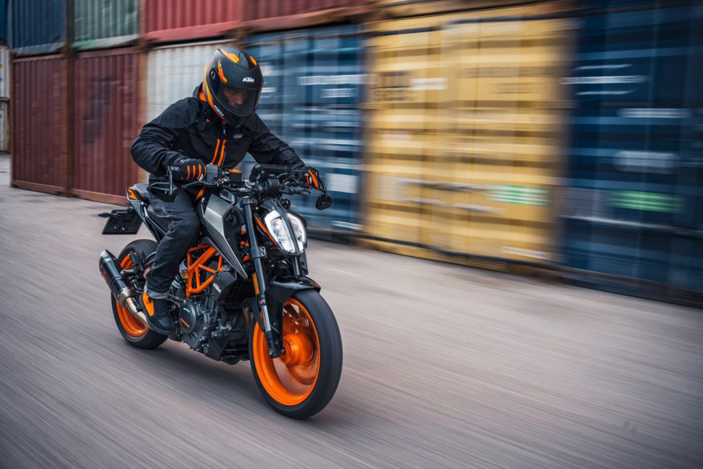 KTM 390 Duke 2021