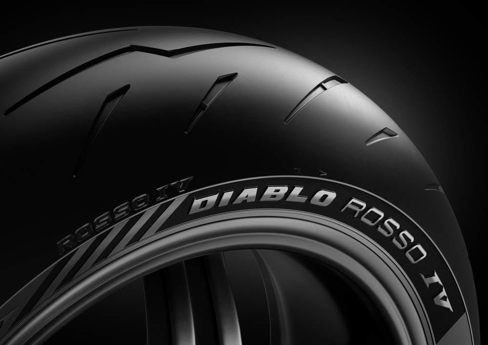 เจาะลึก Pirelli Diablo Rosso IV