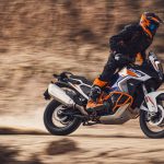 KTM 1290 SUPER ADVENTURE R_action-1