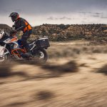 KTM 1290 SUPER ADVENTURE R_action-2