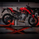 KTM-890-Duke-Tech3-Edition 1