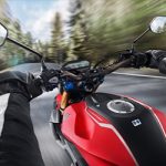 Honda CB150R Streetfire (2)