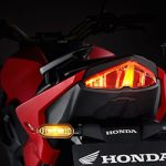 Honda CB150R Streetfire (3)