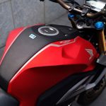 Honda CB150R Streetfire (9)