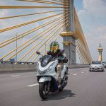 รีวิว Honda PCX eHEV (2)