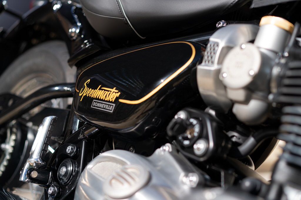 Triumph Bonneville Gold Line Edition