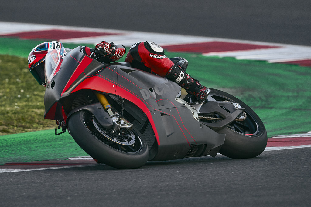 Ducati V21L