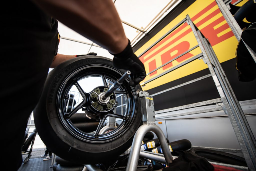 Pirelli จัดยางซอฟต์เน้น