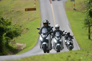 รีวิว Yamaha E01