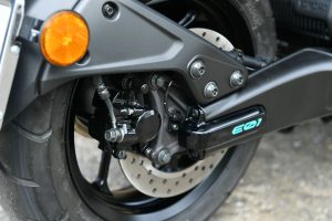 รีวิว Yamaha E01