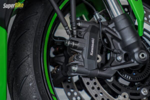 รีวิว ZX-4R SE