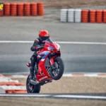 458082_24YMHONDACBR650R
