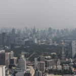 aerial-cityscape-picturesque-bangkok-daytime-from-rooftop-panoramic-skyline-biggest-city-thailand-concept-metropolis