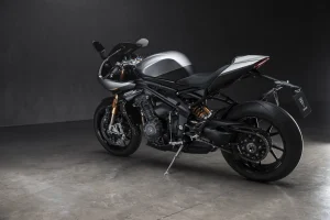 Triumph Speed Triple 1200 RR Breitling Limited Edition