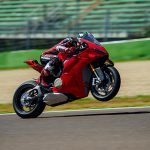 Ducati-MY25-Panigale-V4-performance-gallery-mosaic-780×430-04