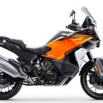 PHO_BIKE_90_RE_MY25-KTM-1390-Super-Adventure-S-EVO-Orange-90-Right_#SALL_#AEPI_#V1