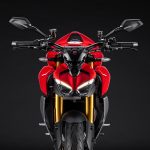 Ducati-Streetfighter-V2-V2S-overview-card-slider-1080×1080-02