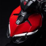 Ducati-Streetfighter-V2-V2S-overview-card-slider-1080×1080-04