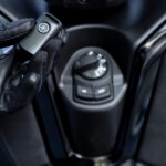 2025-Yamaha-XMAX300ASVH-EU-Detail-016-03