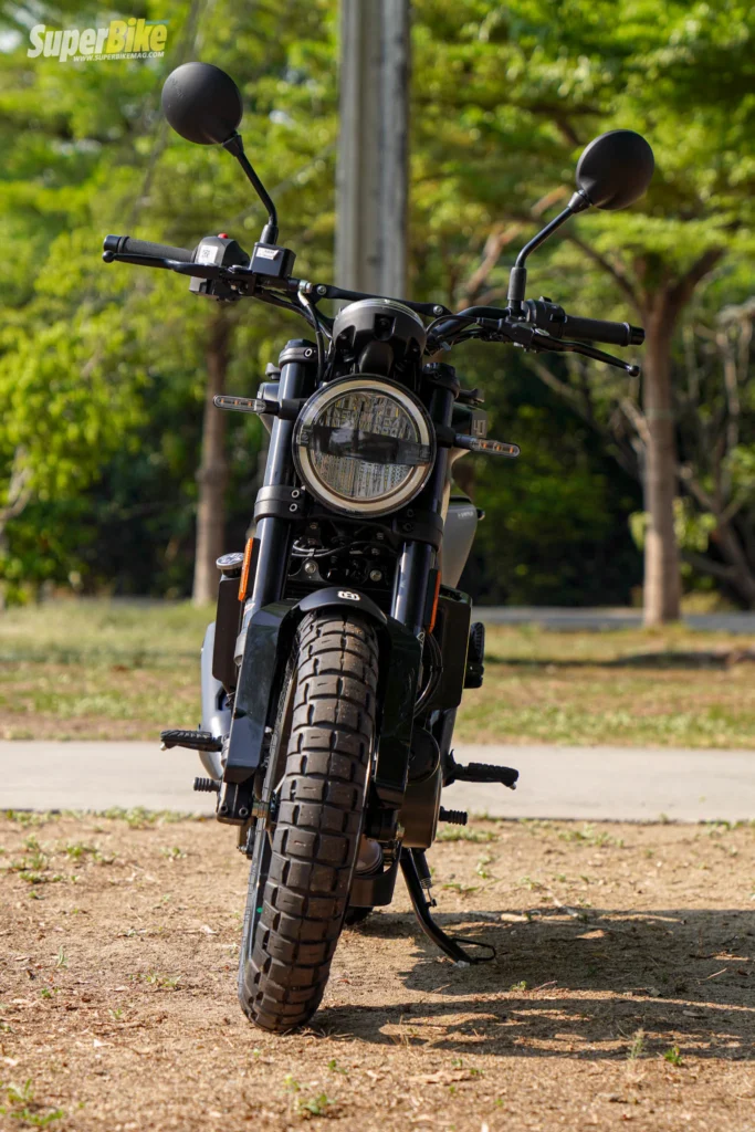 รีวิว Husqvarna Svartpilen 401