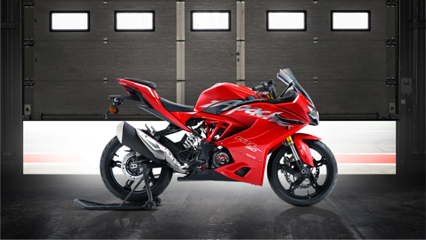 2025 TVS Apache rr310
