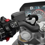 P90593413_lowRes_the-new-bmw-r-1300-r