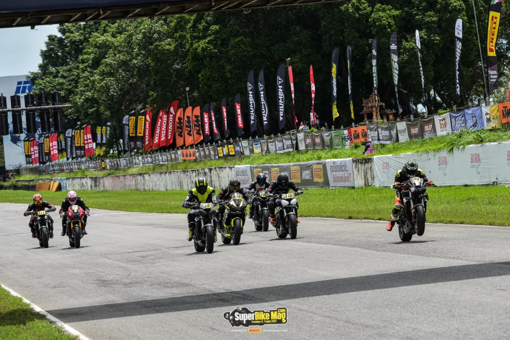 Triumph SuperBikeMag Trackday 2025