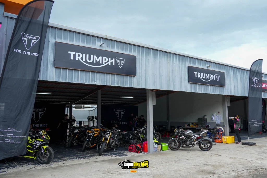 Triumph SuperBikeMag Trackday 2025