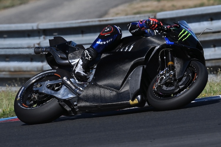 Yamaha V4
