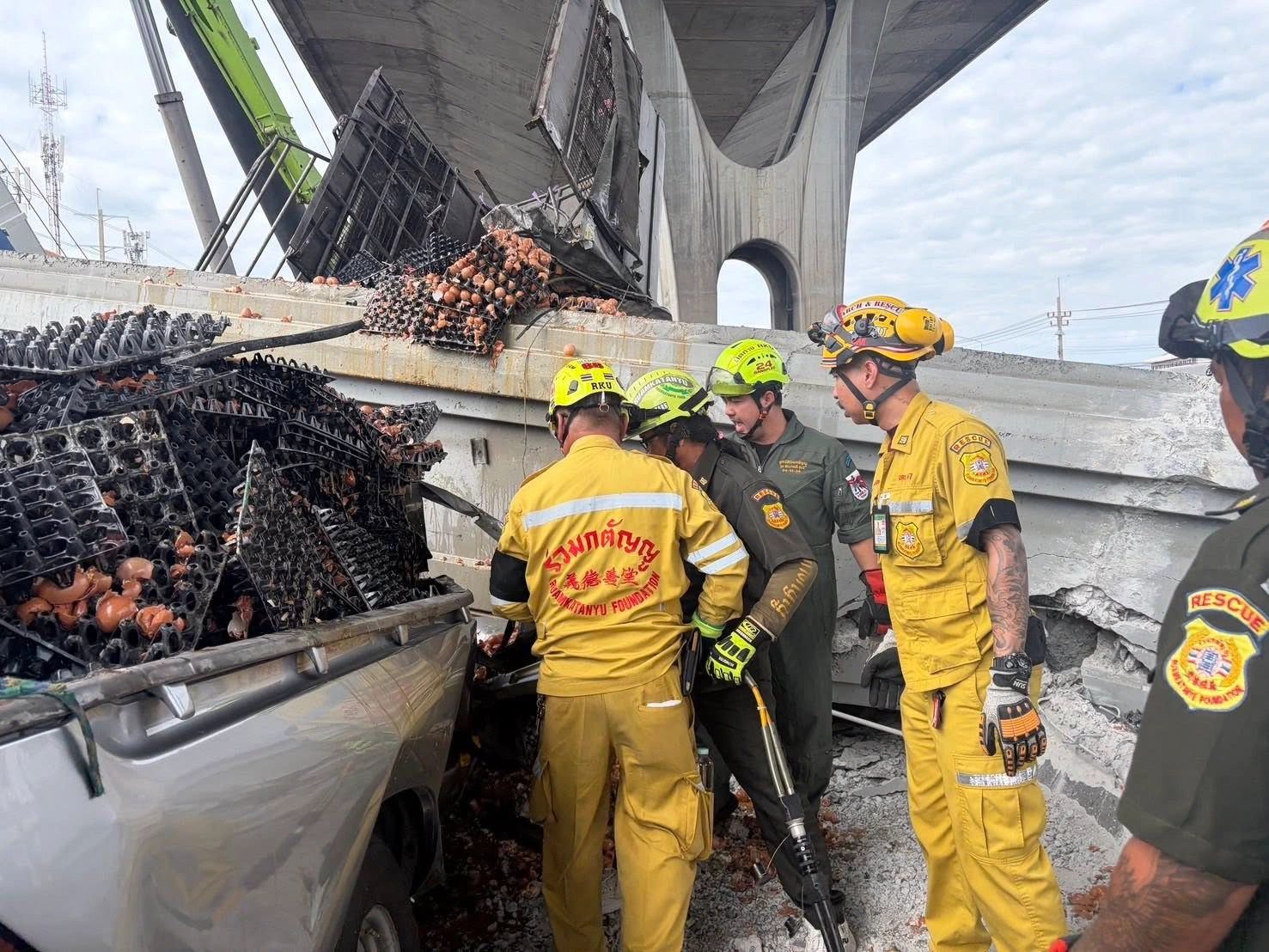 สะพานลอยถล่มบางนาตราด 2568
