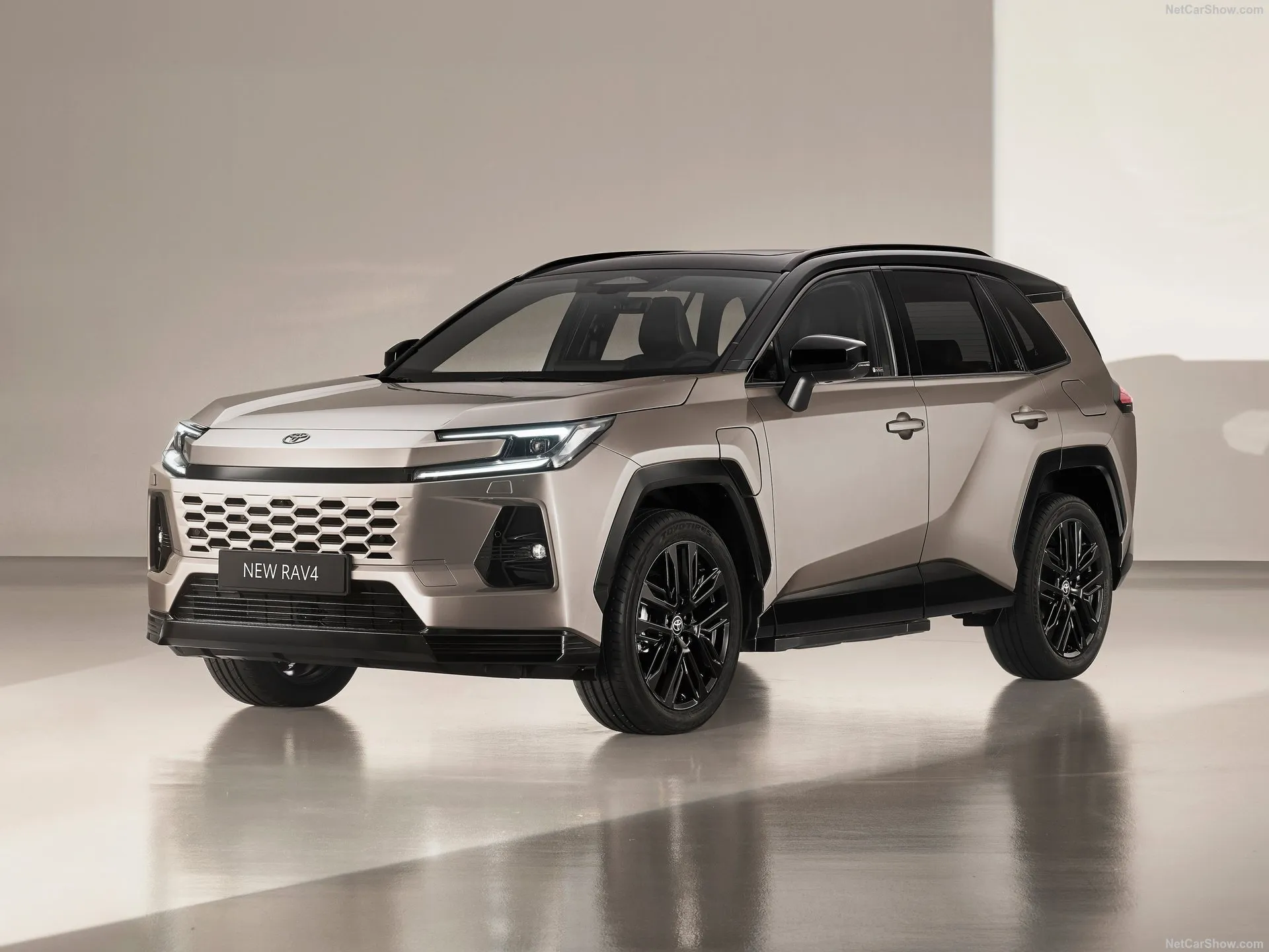 Toyota RAV4 HEV 2026