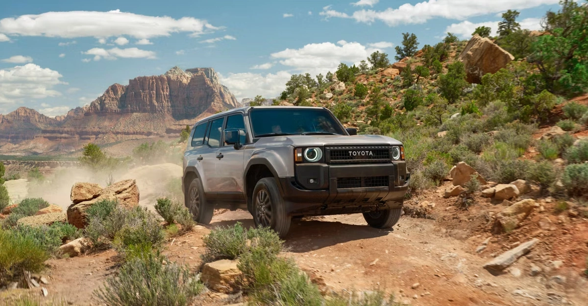 NEW Toyota Land Cruiser 250GX รุ่นเริ่มต้น ราคา 3.99 ล้าน