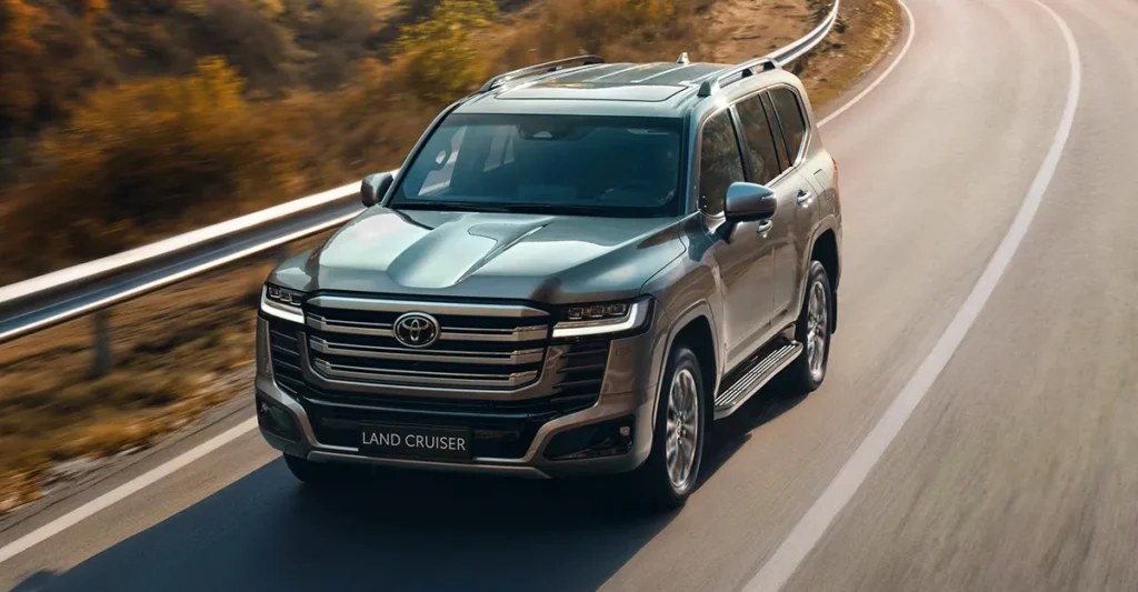 Toyota Land Cruiser 300 HEV