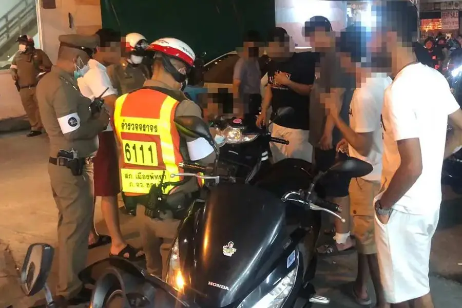 ผิดกฎจราจรตักเตือนก่อนปรับ