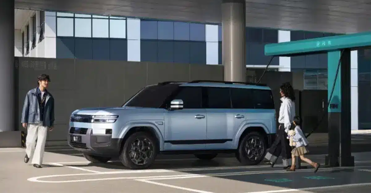 BYD Fang Cheng Bao Ti3 Ti7 Flash Charging